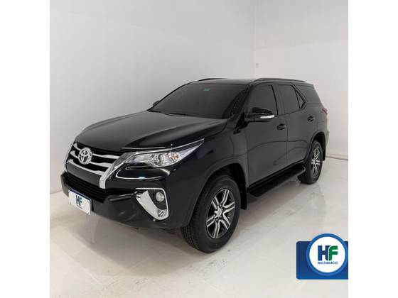 TOYOTA HILUX SW4 2.7 SR 4X2 16V FLEX 4P AUTOMÁTICO TOYOTA HILUX SW4 2.7 SR 4X2 16V FLEX 4P AUTOMÁTICO